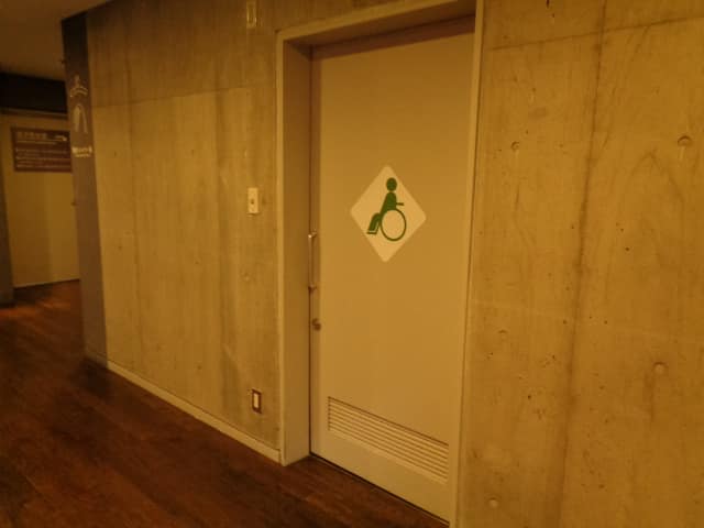 東京武道館 のトイレ入口写真