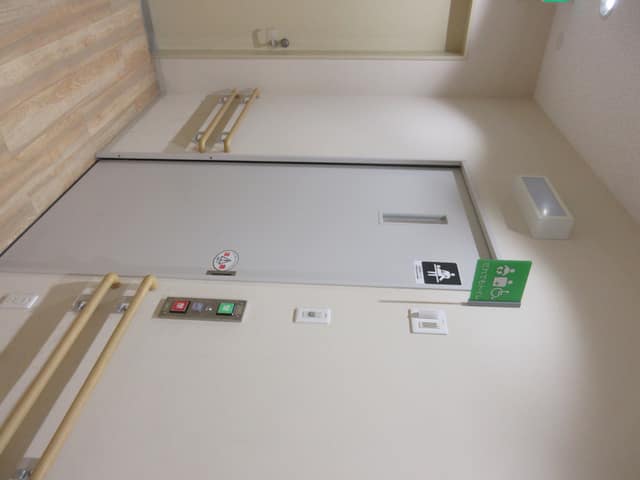 町屋ふれあい館 のトイレ入口写真