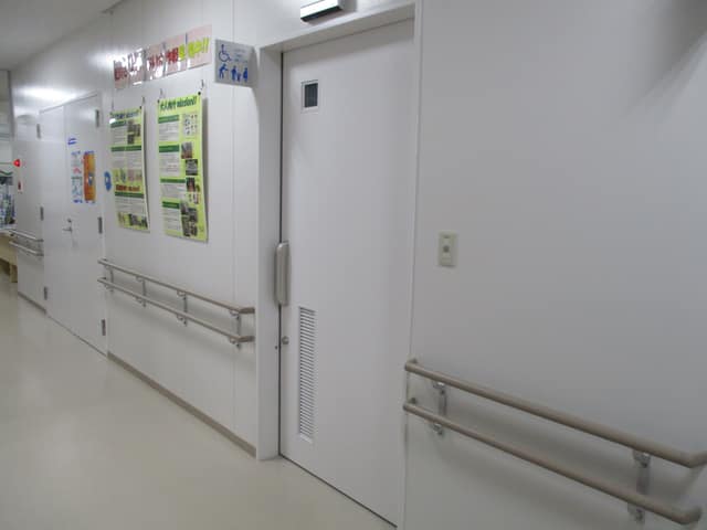 あらかわリサイクルセンター のトイレ入口写真