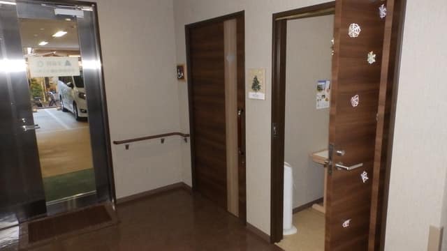 音羽地域活動センター のトイレ入口写真