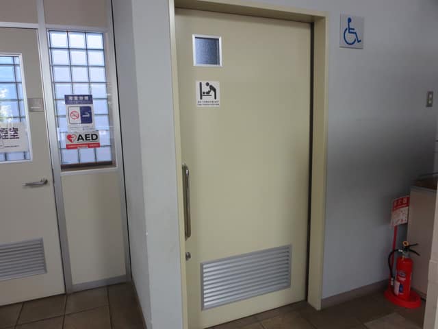 豊海区民館 のトイレ入口写真