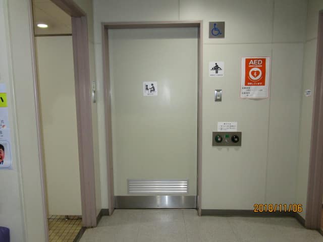 北葛西コミュニティ会館 のトイレ入口写真