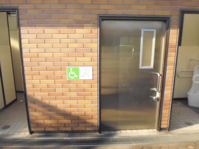 みずえ中央公園 のトイレ入口写真