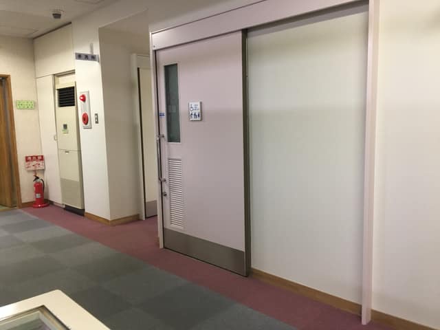 小岩くすのきカルチャーセンター のトイレ入口写真