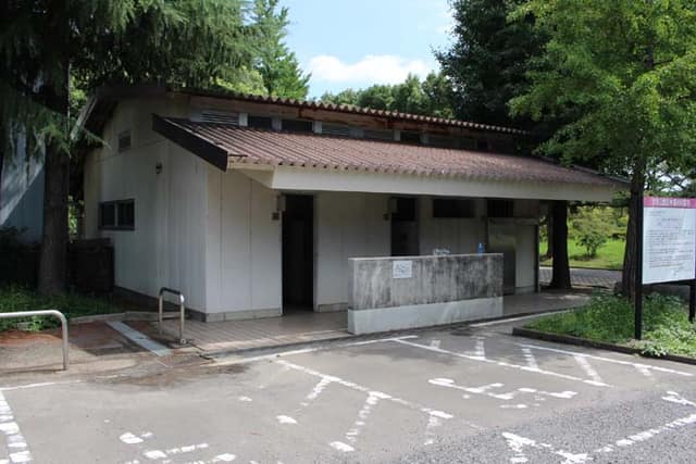 浮間公園 のトイレ入口写真
