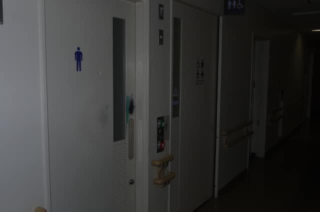赤塚支所 のトイレ入口写真