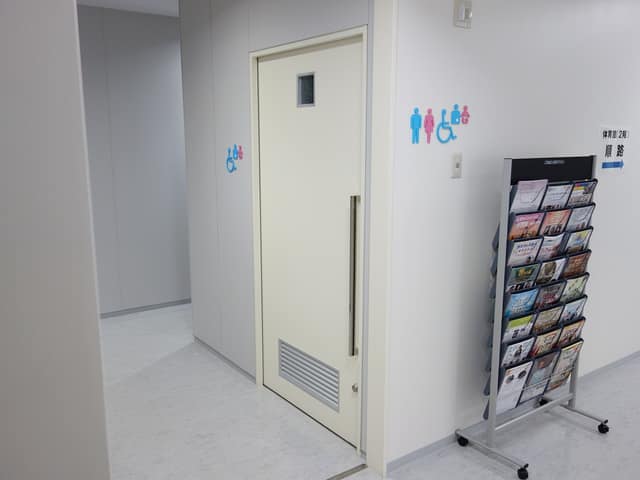 志茂ふれあい館 のトイレ入口写真