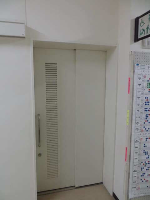 中央公園文化センター のトイレ入口写真