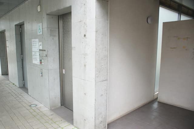 シンボルプロムナード公園 のトイレ入口写真
