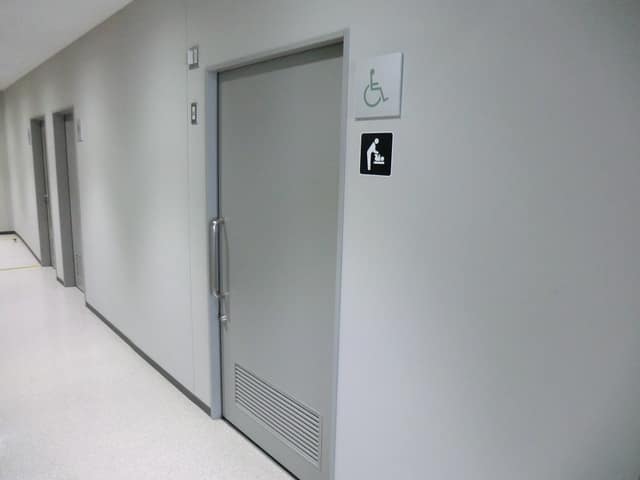 深川消防署有明分署 のトイレ入口写真