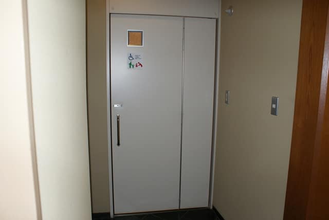 江東区芭蕉記念館 のトイレ入口写真
