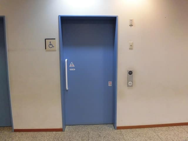 深川北スポーツセンター のトイレ入口写真