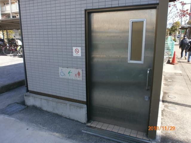 東砂二丁目 のトイレ入口写真