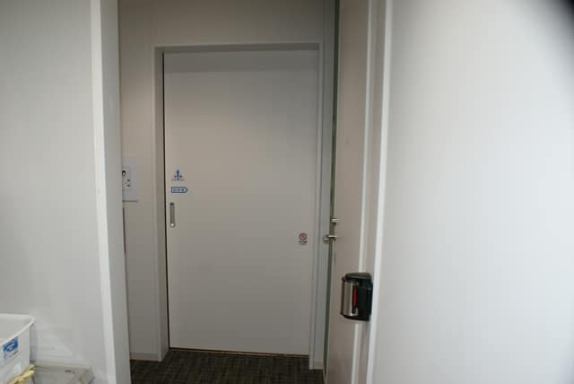 教育センター のトイレ入口写真