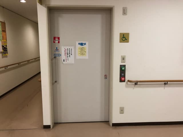港区国際交流スペース のトイレ入口写真
