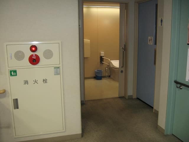 吉祥寺市政センター のトイレ入口写真