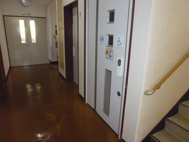 桜堤コミュニティセンター のトイレ入口写真