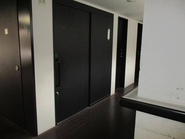 吉祥寺シアター のトイレ入口写真