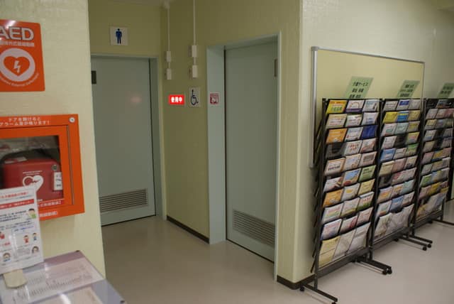 新井区民活動センター のトイレ入口写真