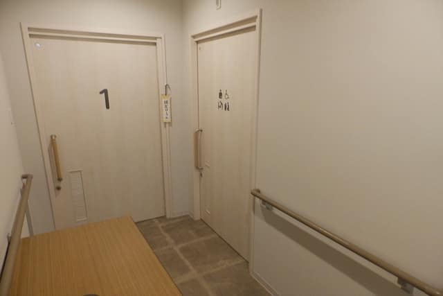 中野三丁目敬老館 のトイレ入口写真
