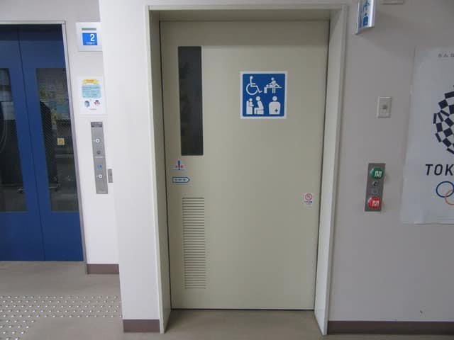 大田区大森東特別出張所 のトイレ入口写真