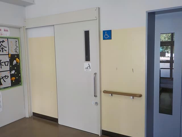 ふれあいはすぬま のトイレ入口写真