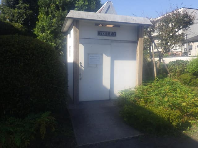 大四前くすのき公園 のトイレ入口写真