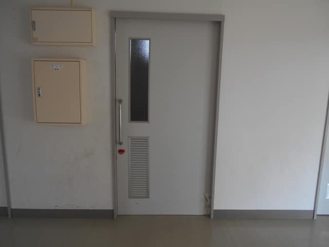 南三堤公園 のトイレ入口写真