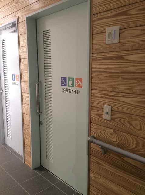 船橋まちづくりセンター のトイレ入口写真