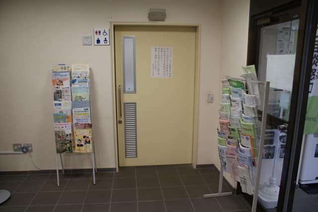成城まちづくりセンター のトイレ入口写真