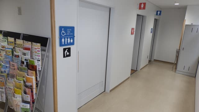 代沢まちづくりセンター のトイレ入口写真