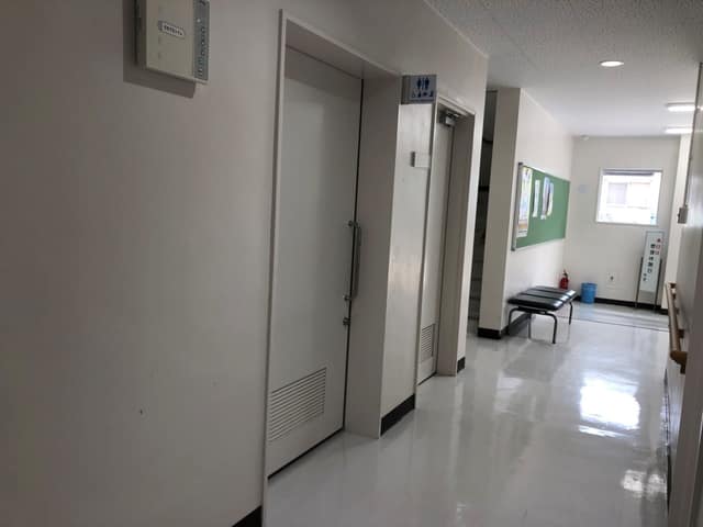 深沢地区会館 のトイレ入口写真