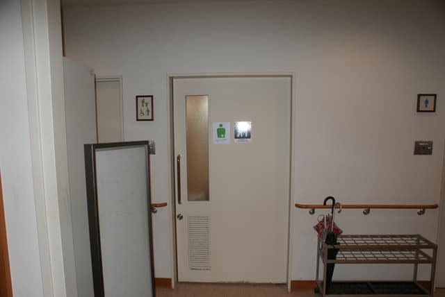 中町区民集会所 のトイレ入口写真