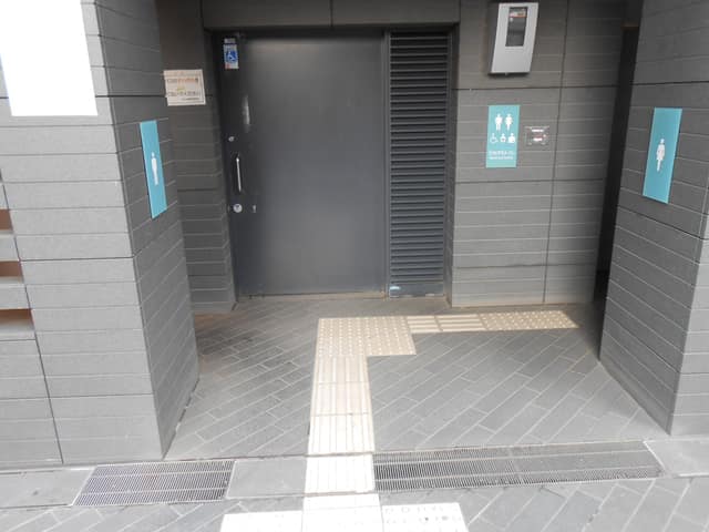二子玉川東公園 のトイレ入口写真