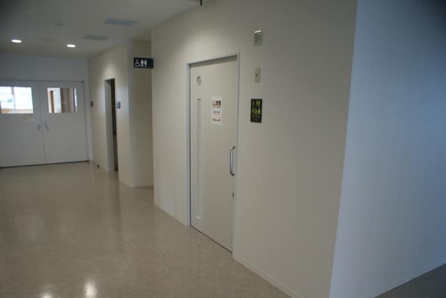 希望丘複合施設 のトイレ入口写真
