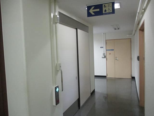 品川第一地域センタービル のトイレ入口写真