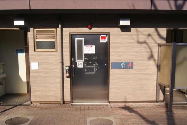 品川南ふ頭公園 のトイレ入口写真