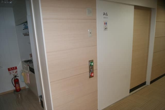 メイプルカルチャーセンター のトイレ入口写真