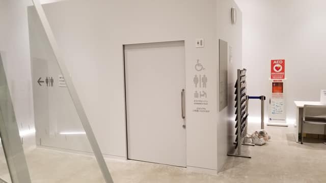 すみだ北斎美術館 のトイレ入口写真