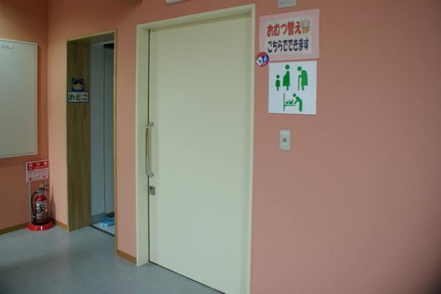 区民ひろば上池袋 のトイレ入口写真