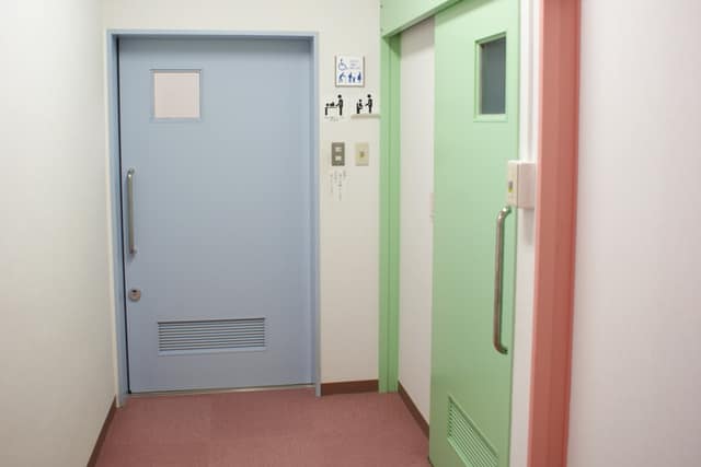 区民ひろば高松 のトイレ入口写真